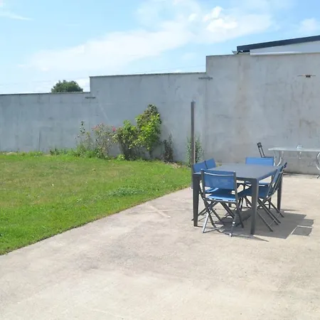 Maison Pour 6 Personnes Holiday home Le Tallud